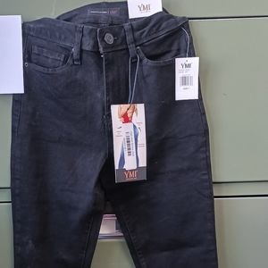 YMI black skinny jeans size 7